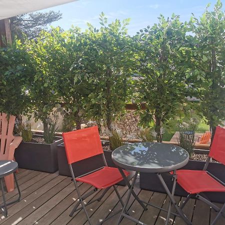 Villa Les cèdres à Uzès Extérieur photo